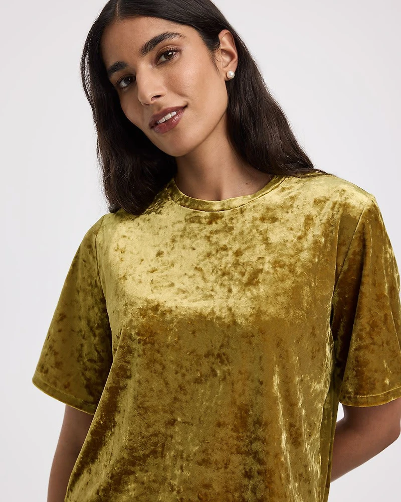 Short-Sleeve Crew-Neck Velvet Boxy Top
