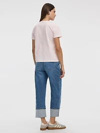 Boyfriend V-Neck T-Shirt - R Essentials