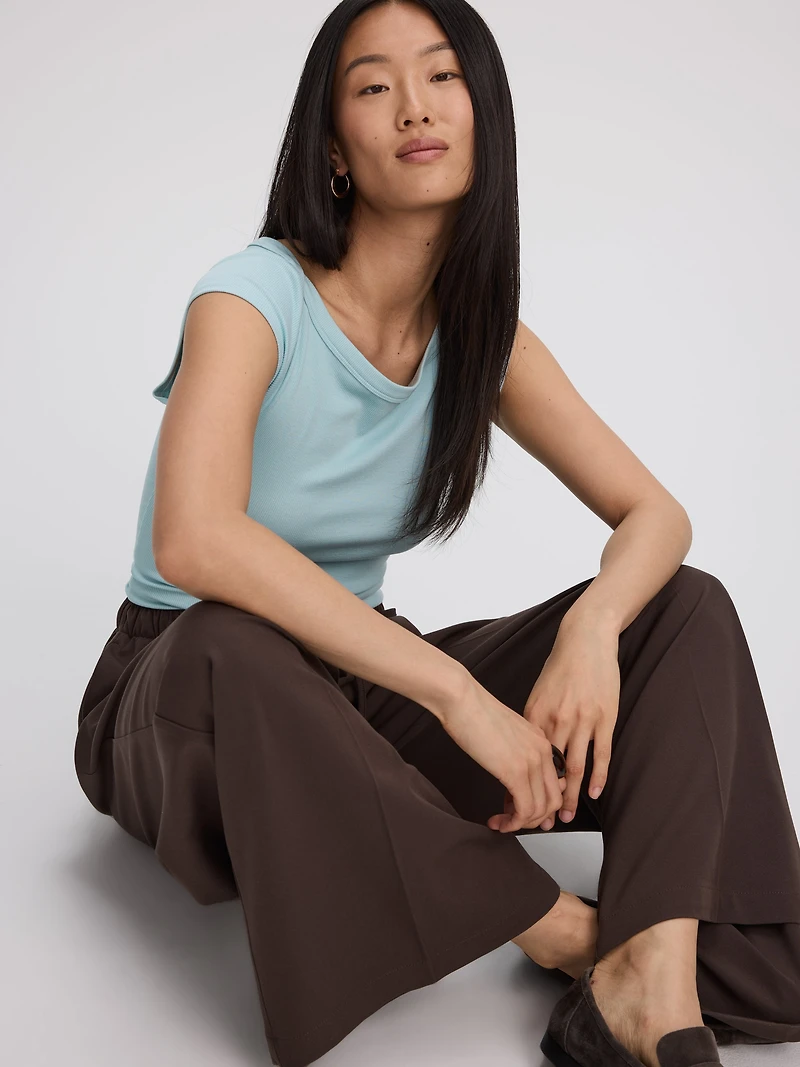 Extended-Sleeve Boat-Neck Ribbed Top
