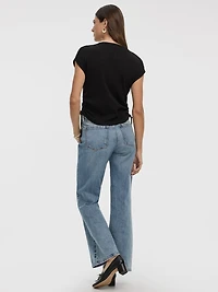 Haut à manches très courtes avec fronces latérales