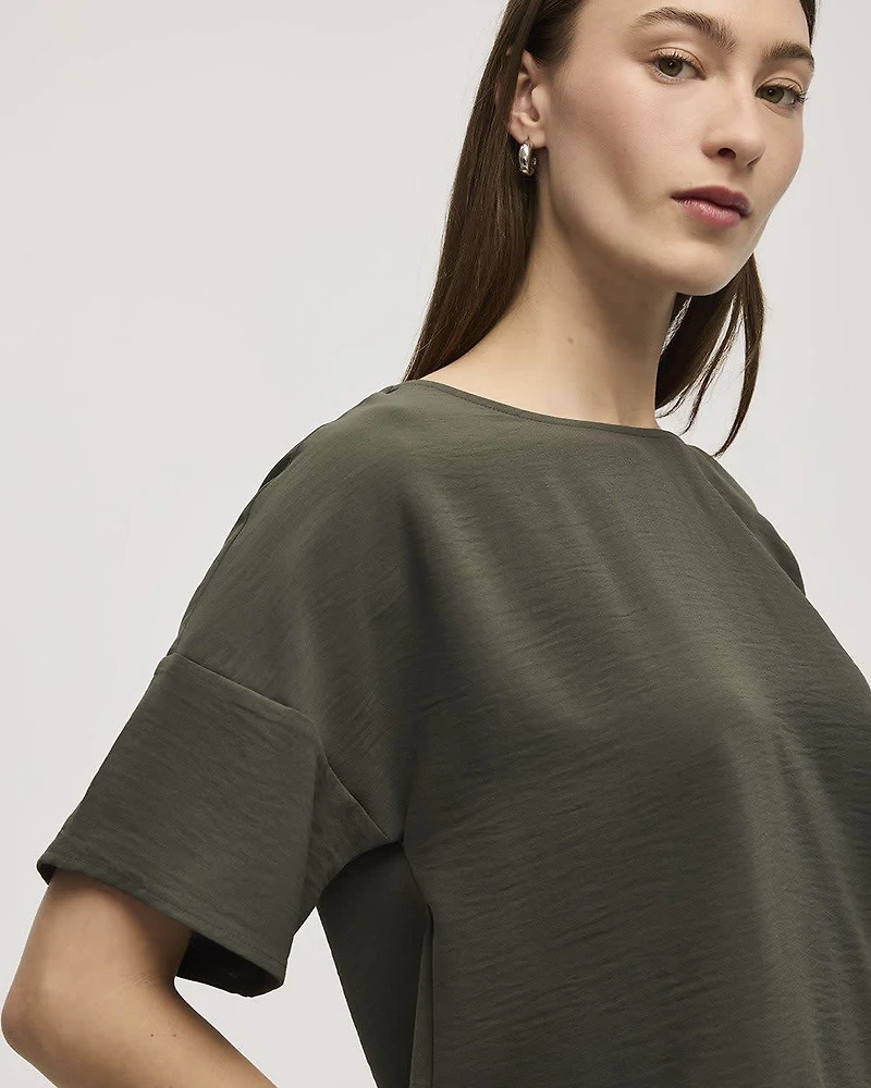 Short-Sleeve Crew-Neck T-Shirt Blouse