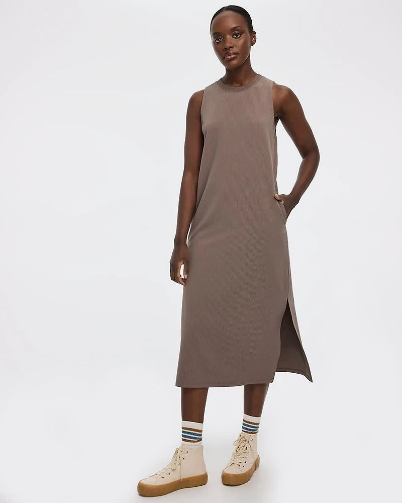 Sleeveless Textured Midi Dress - Hyba