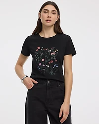 Crew-Neck Tee - R Essentials