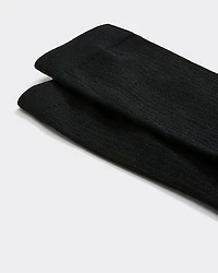 Bas légers à côtes fines