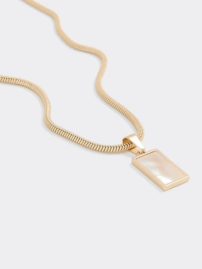 Short Necklace with Rectangle Mother-of-Pearl Pendant