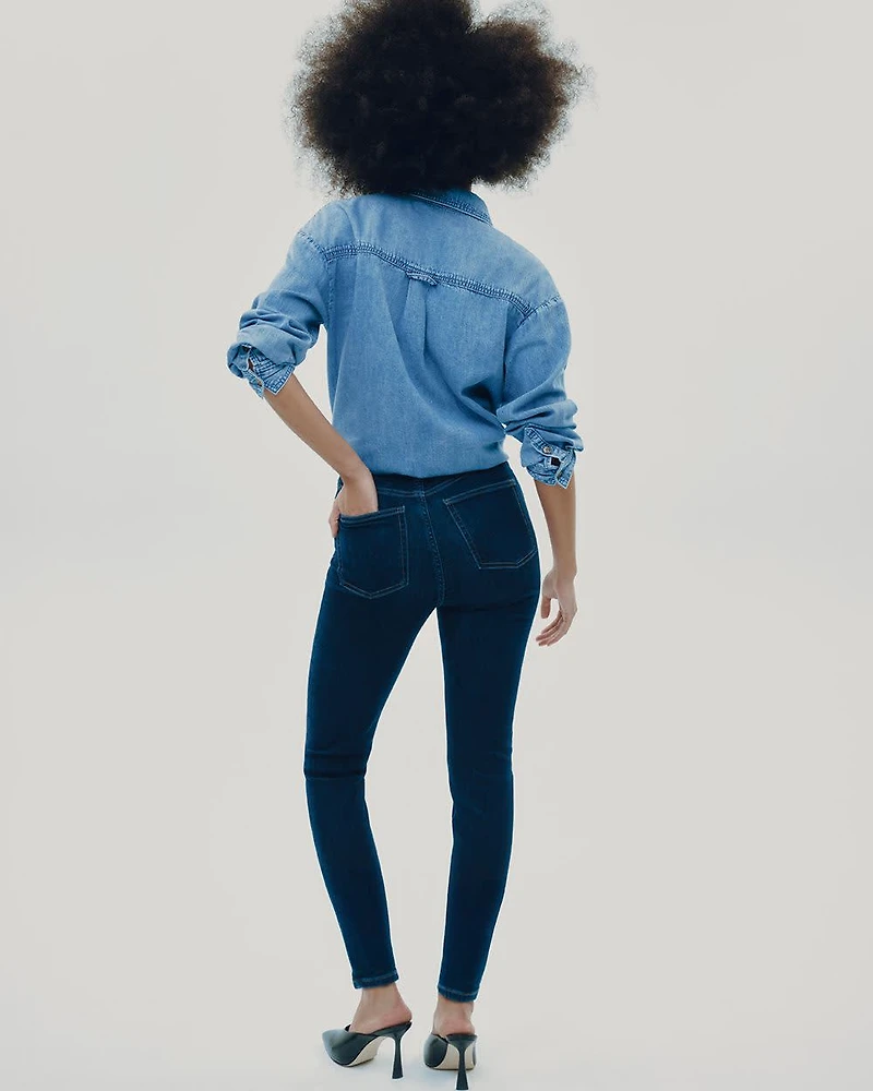 Skinny-Leg High-Rise Jean - The Signature (R)