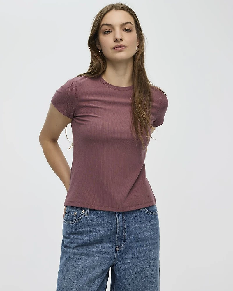 T-shirt côtelé et ajusté à col rond - R Essentials