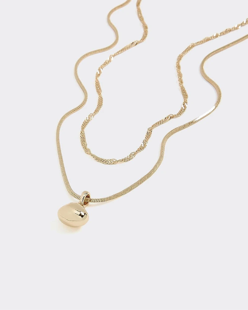 Collier double avec pendentif en métal