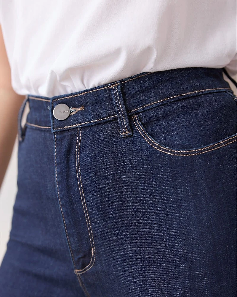 Skinny-Leg High-Rise Jean - The Signature (R) Curvy Fit