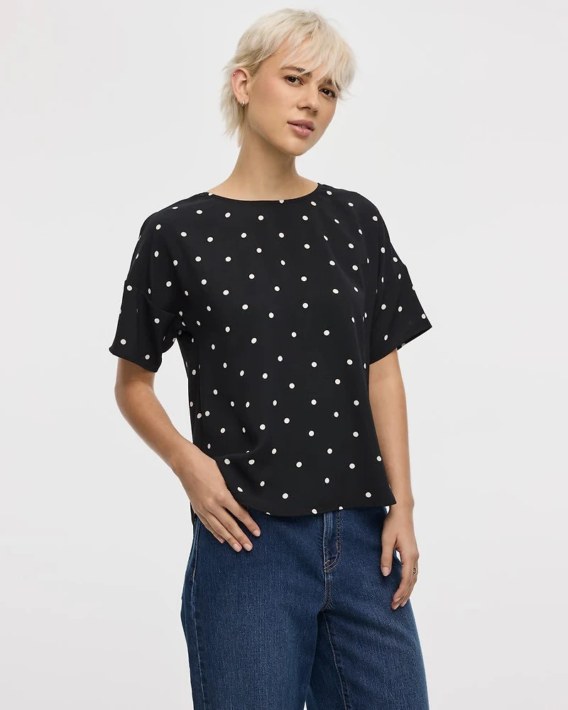 Short-Sleeve Crew-Neck T-Shirt Blouse