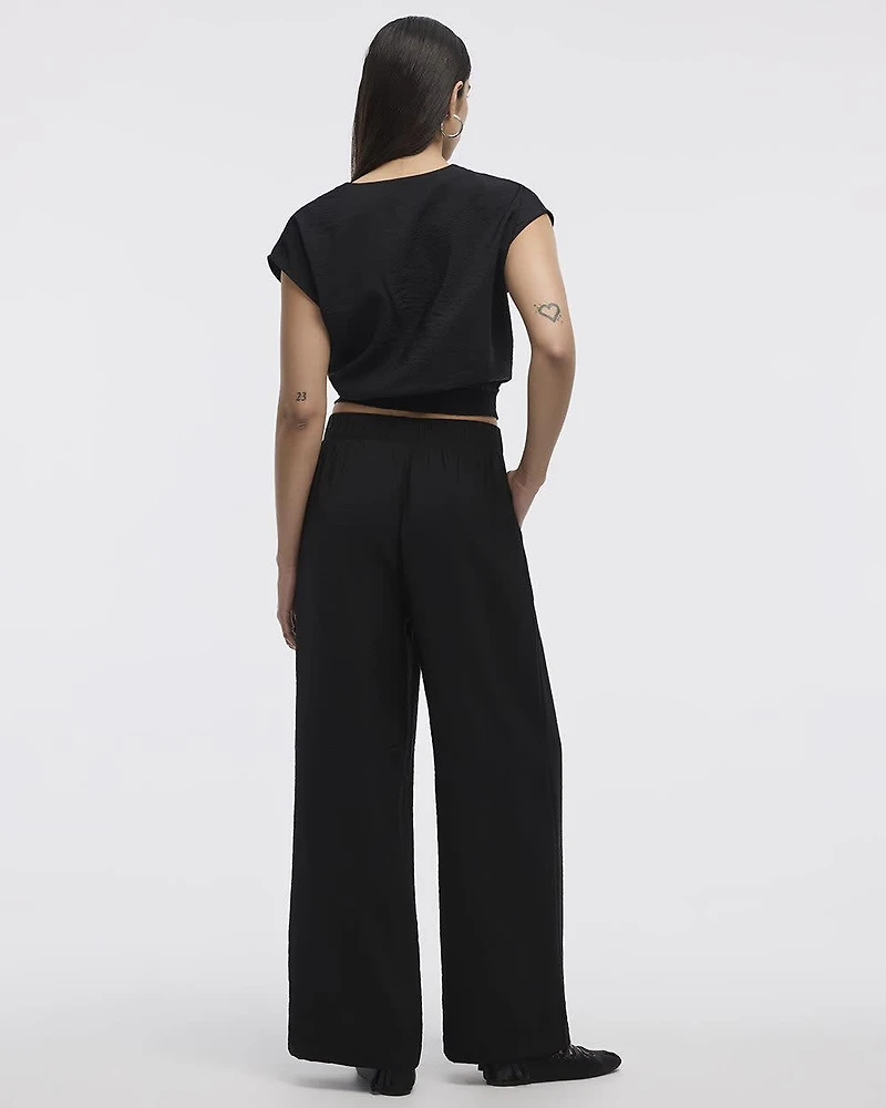 Wide-Leg Pant