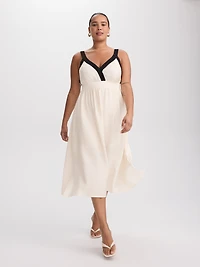 Robe midi sans manches à col en coeur