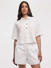 Short à détails brodés avec taille élastique