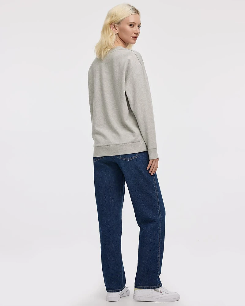 Long-Sleeve Crew-Neck Sweatshirt - R Essentials