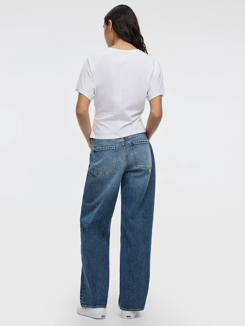 T-shirt rayé à manches courtes et col rond avec fronces latérales