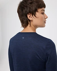 Long-Sleeve Crew-Neck T-Shirt - DRY-LUX (R) Hyba Essentials