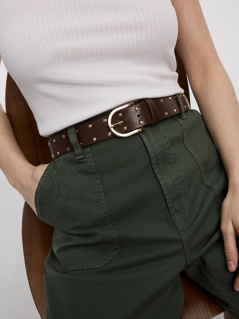 Ceinture en faux cuir à clous