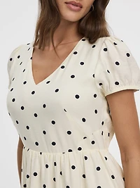 Robe midi à manches courtes et col V