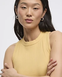 Robe moulante côtelée sans manches