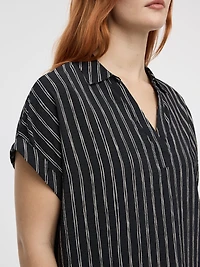 Robe droite à manches courtes