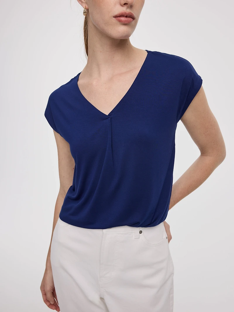 Extended-Sleeve V-Neck Tunic