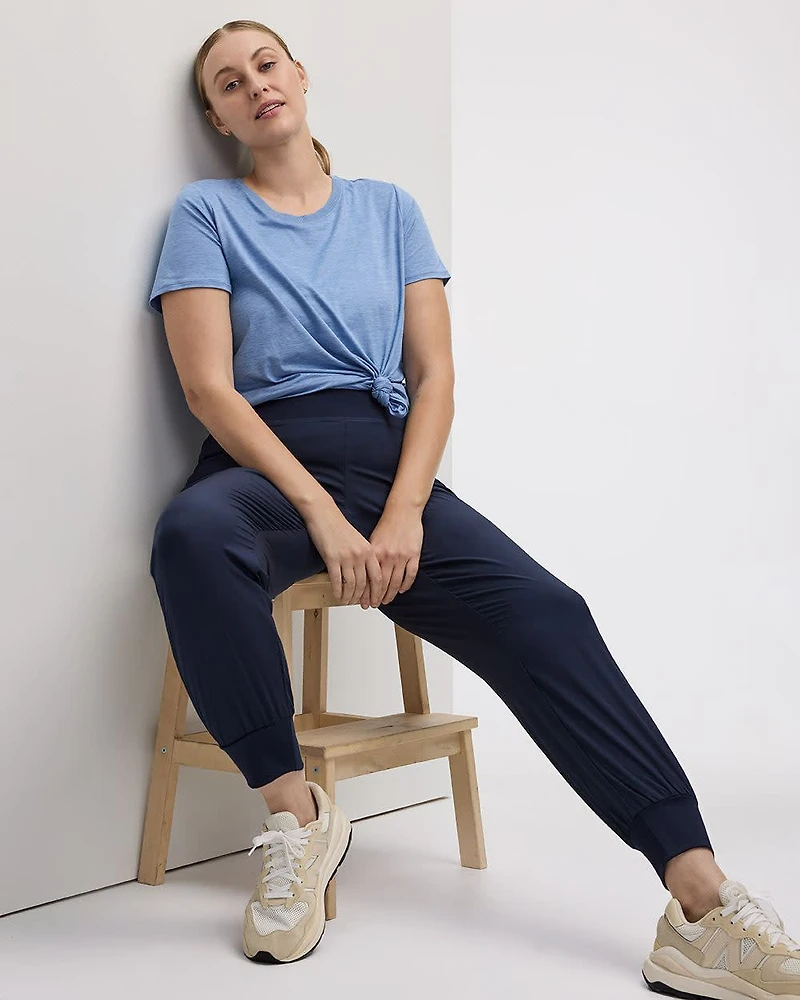 T-shirt à col rond et manches courtes