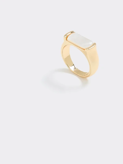 Mother-of-Pearl Ring