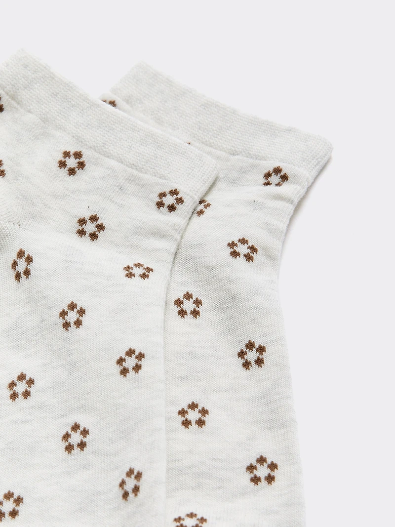 Anklet Socks with Tiny Flowers