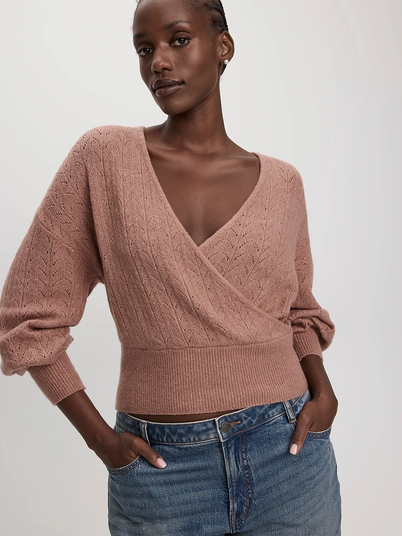 Pull croisé à manches longues et col V