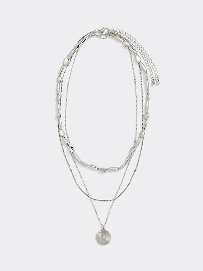 Multilayer Short Necklace with Pendant