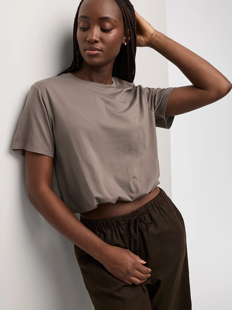 T-shirt à col rond avec ourlet bouffant