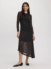 Robe midi moulante à manches longues avec fronces latérales