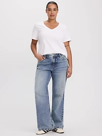 Flare-Leg Mid-Rise Jean - Curvy Fit