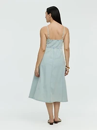 Sleeveless Denim Midi Dress with Sweetheart Neckline