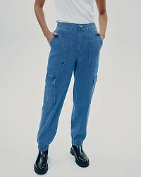 Pantalon jogger en denim avec poches cargo