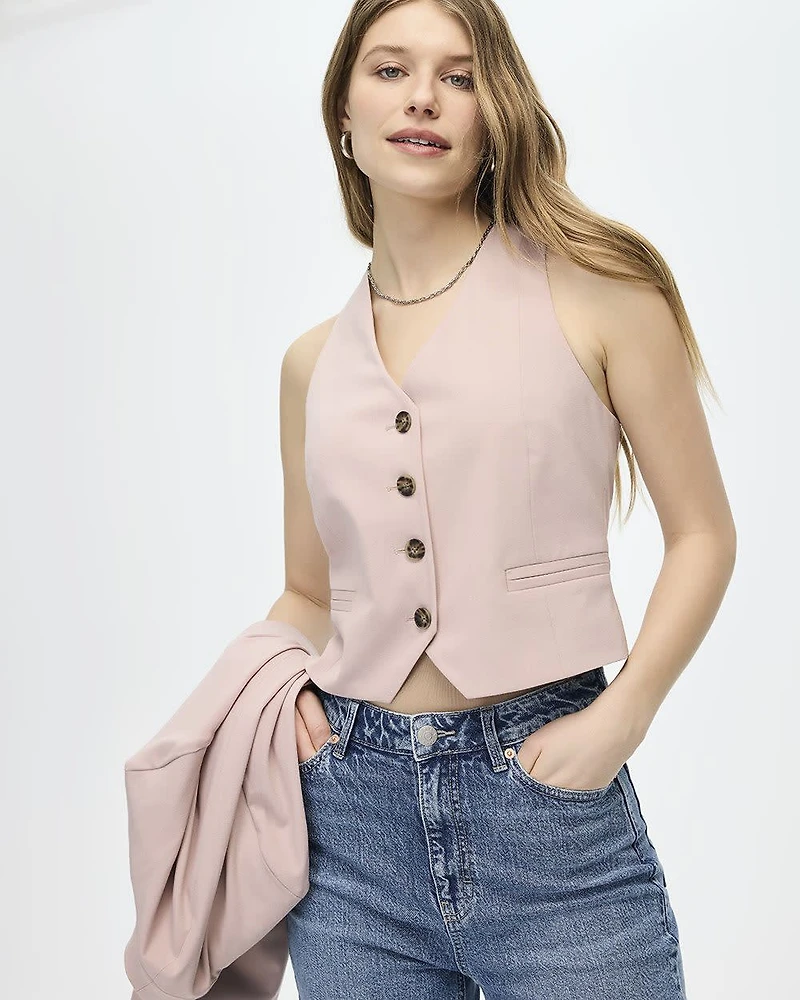 Sleeveless Vest - The Timeless