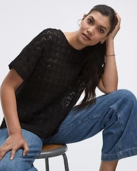 T-shirt crocheté à col rond