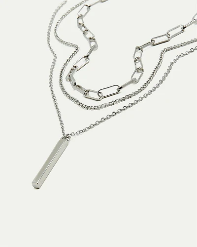 Triple-Layer Necklace with Baguette Pendant