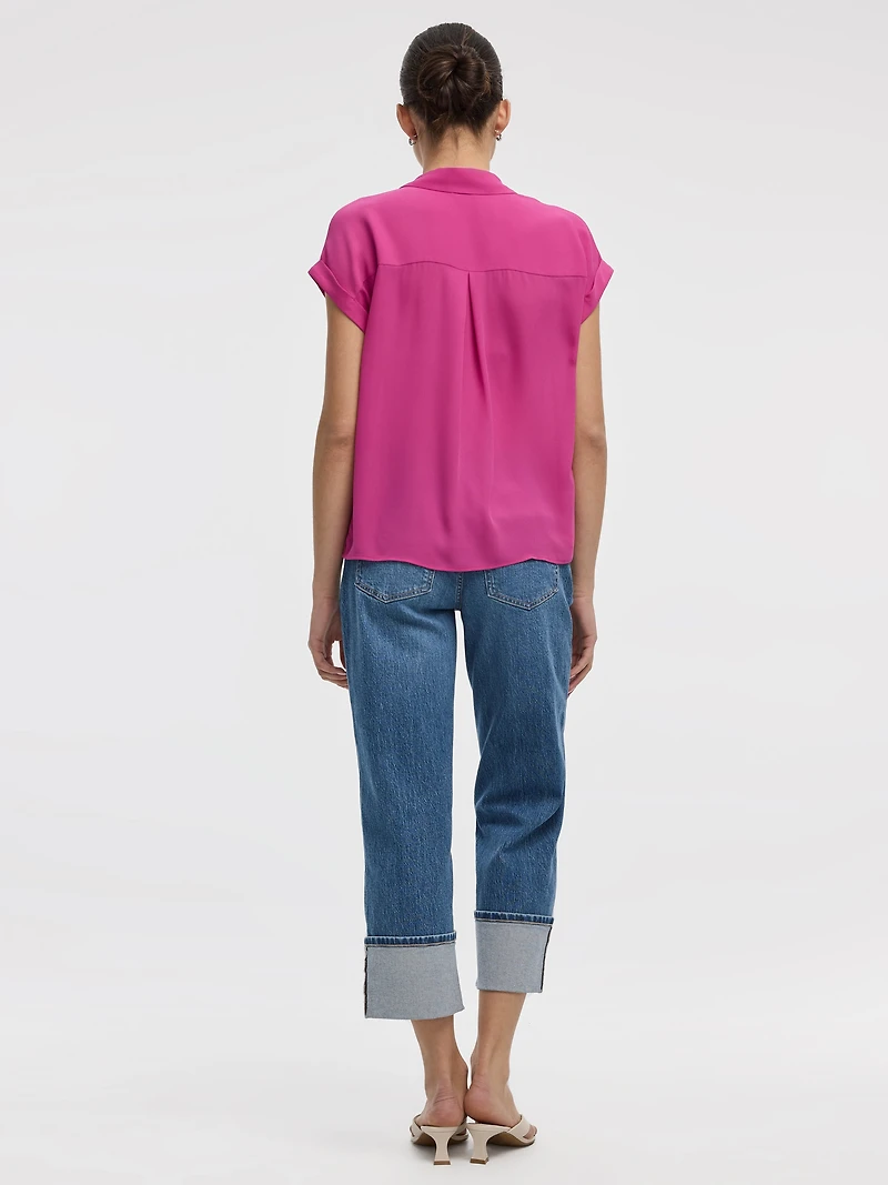 Blouse fluide à manches courtes et col en V