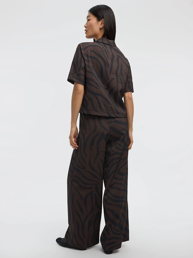 Blouse à manches courtes et col chemisier