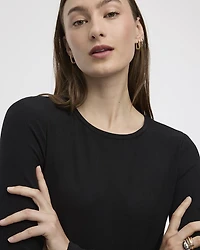 Long-Sleeve Crew-Neck Ribbed Tee - R Essentials