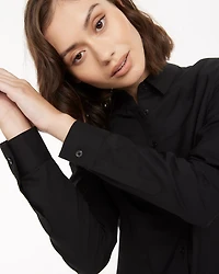 Long-Sleeve Fitted Poplin Blouse - R Essentials