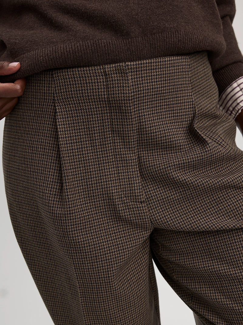 Houndstooth Mid-Rise Barrel Pants - The Timeless Curvy Fit