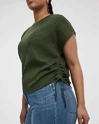 Haut à manches très courtes avec fronces latérales