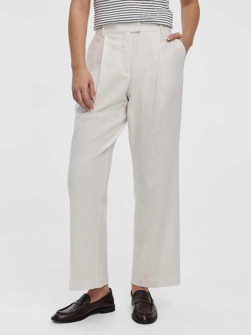 Linen-Blend Straight-Leg High-Rise Pant - Curvy Fit