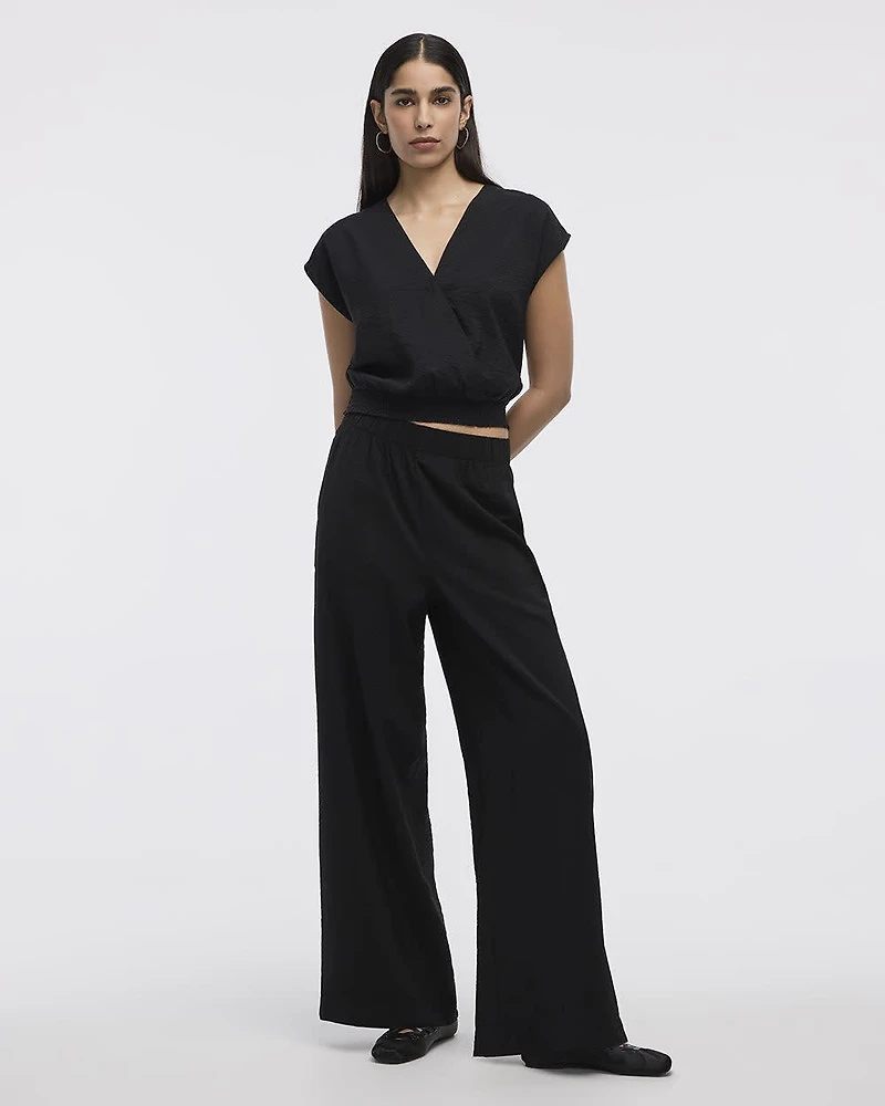 Wide-Leg Pant