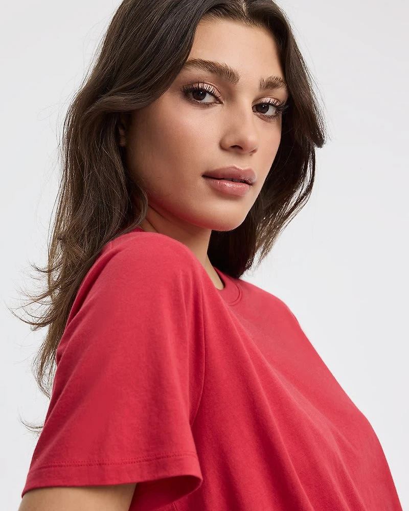 T-shirt à col rond avec ourlet bouffant