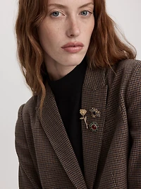 Broche bourdon ornée de pierres