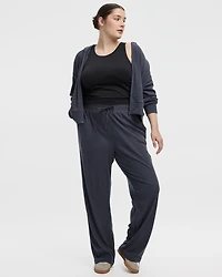 Straight-Leg Pant - Hyba