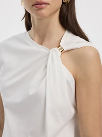 Haut froncé avec anneau en métal